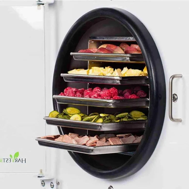 Harvest Right Freeze Dryer with Mylar Starter Kit